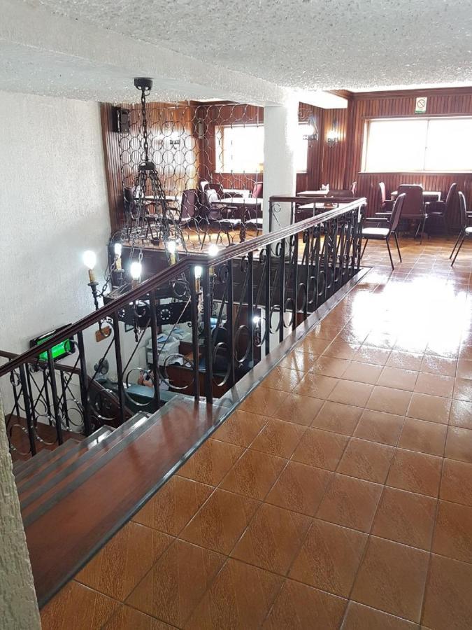 Diego De Almagro Express Hotel 3*